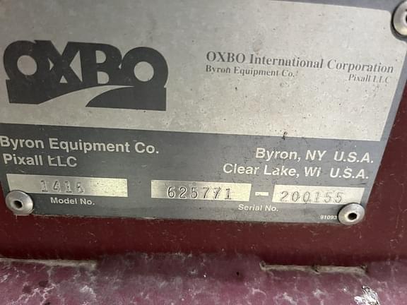 Image of Oxbo 1416 equipment image 3