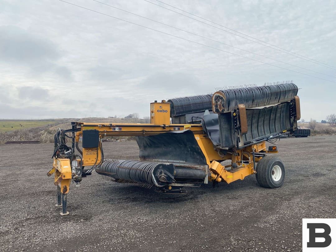 Image of Oxbo 334 Primary image