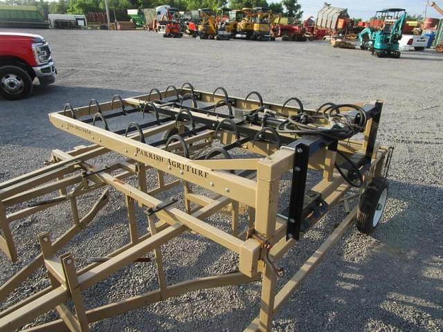 Image of Parrish AgriTurf 10B equipment image 2