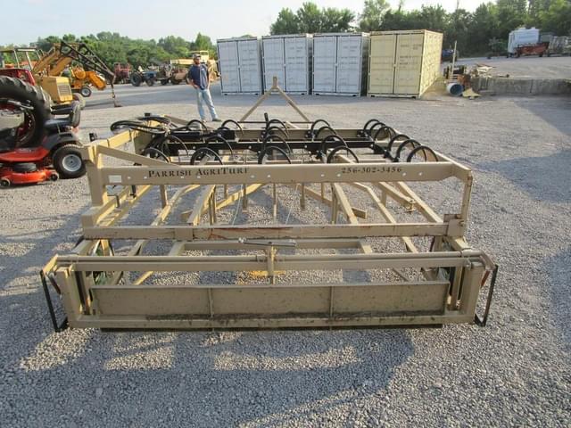 Image of Parrish AgriTurf 10B equipment image 4