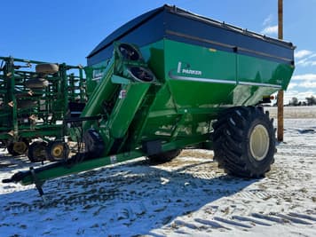 Main image Parker 1048