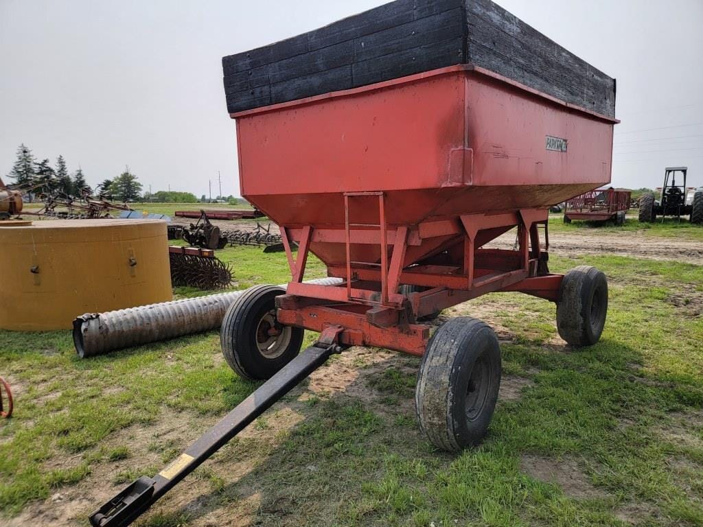 Main image Parker 165