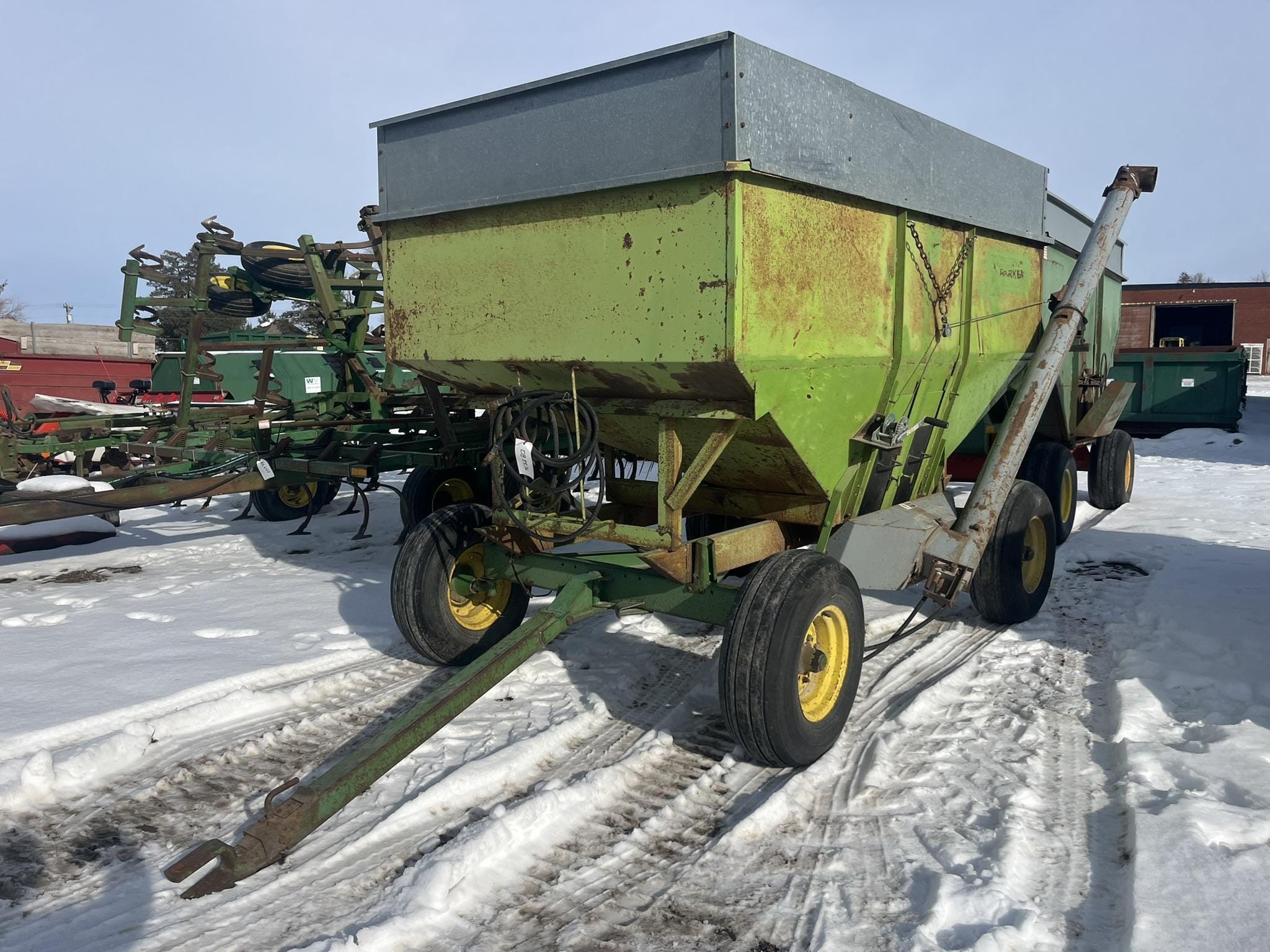 Parker 200 Equipment Image0