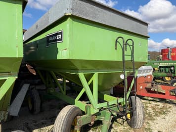 Main image Parker 2000