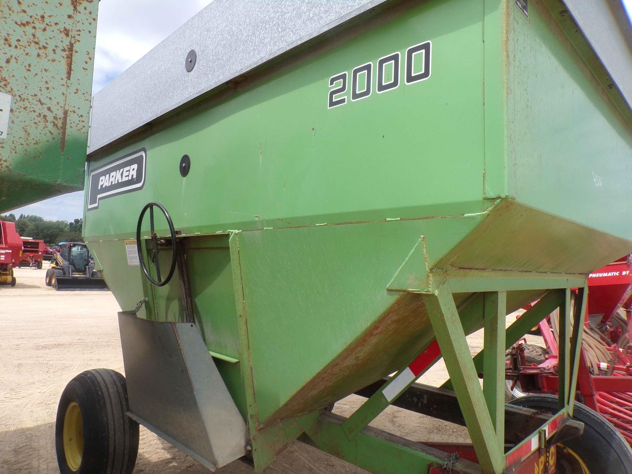 Parker 2000 Equipment Image0