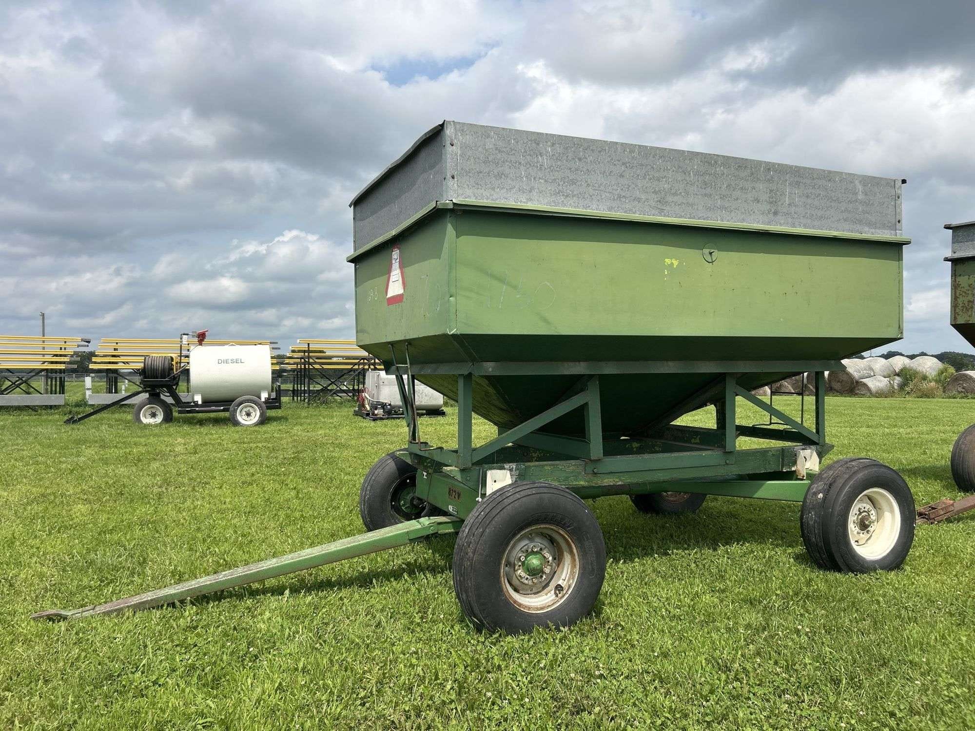 Parker 2100 Equipment Image0