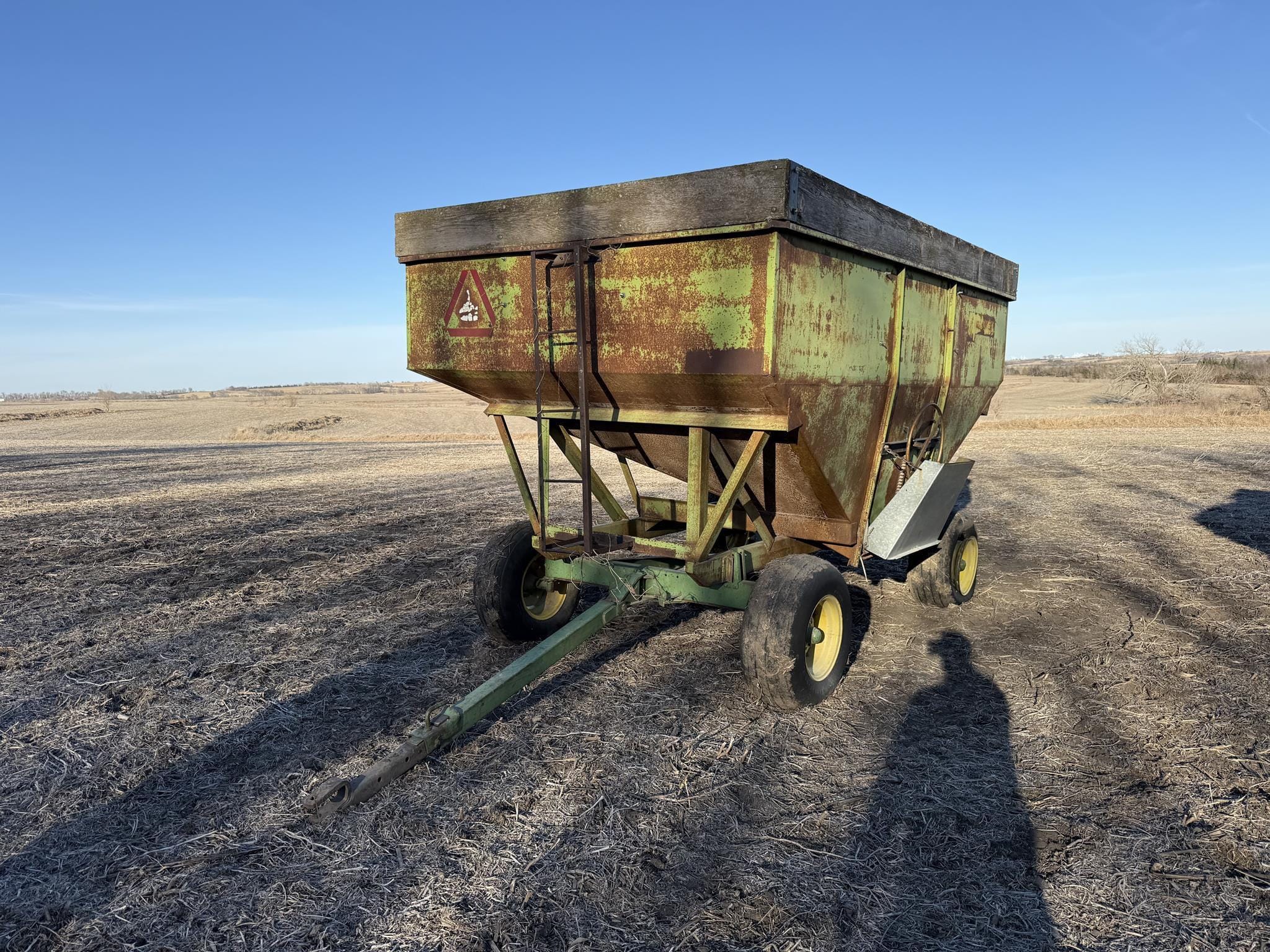 Parker 2200 Equipment Image0