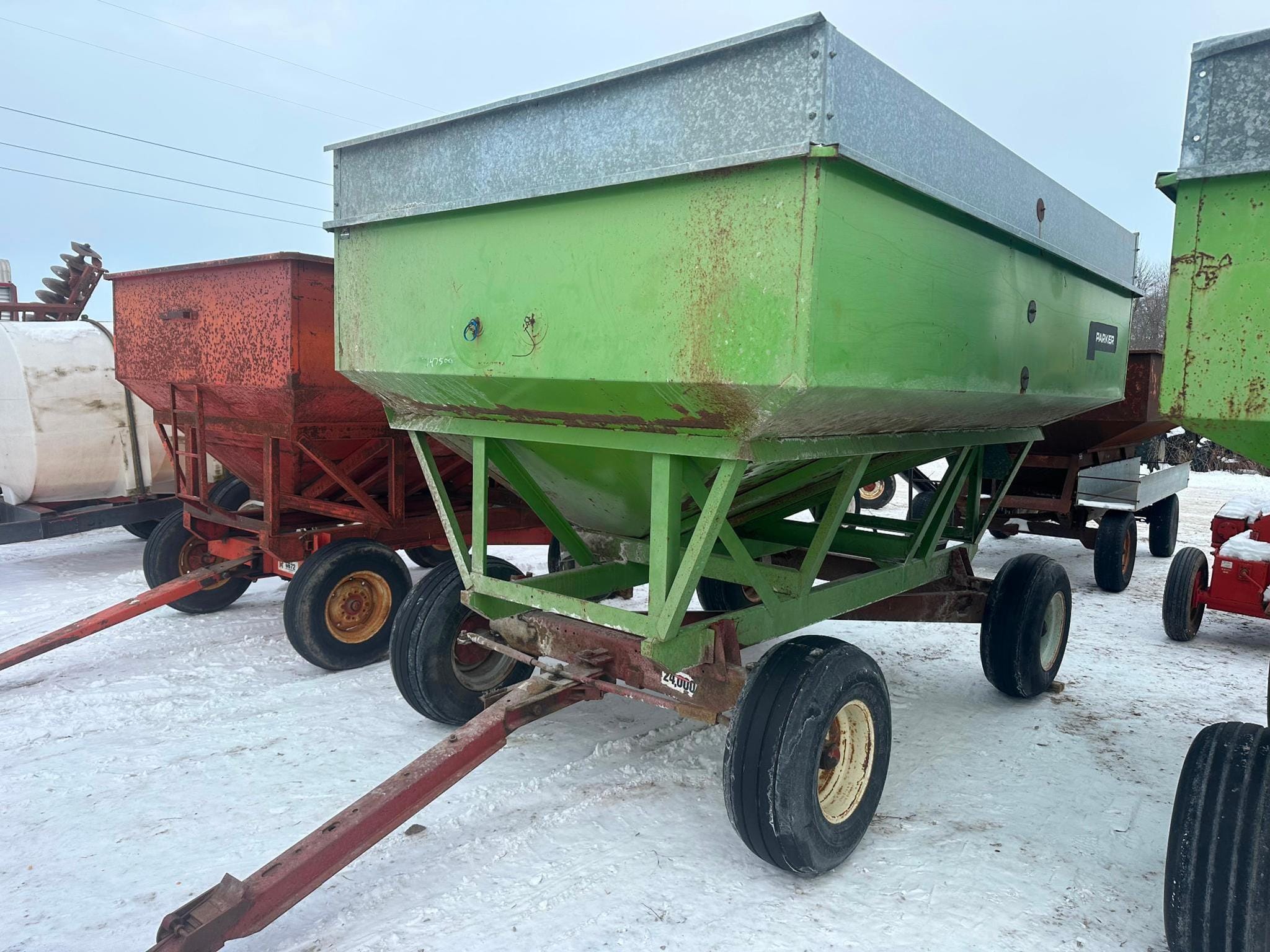 Parker 2500 Equipment Image0