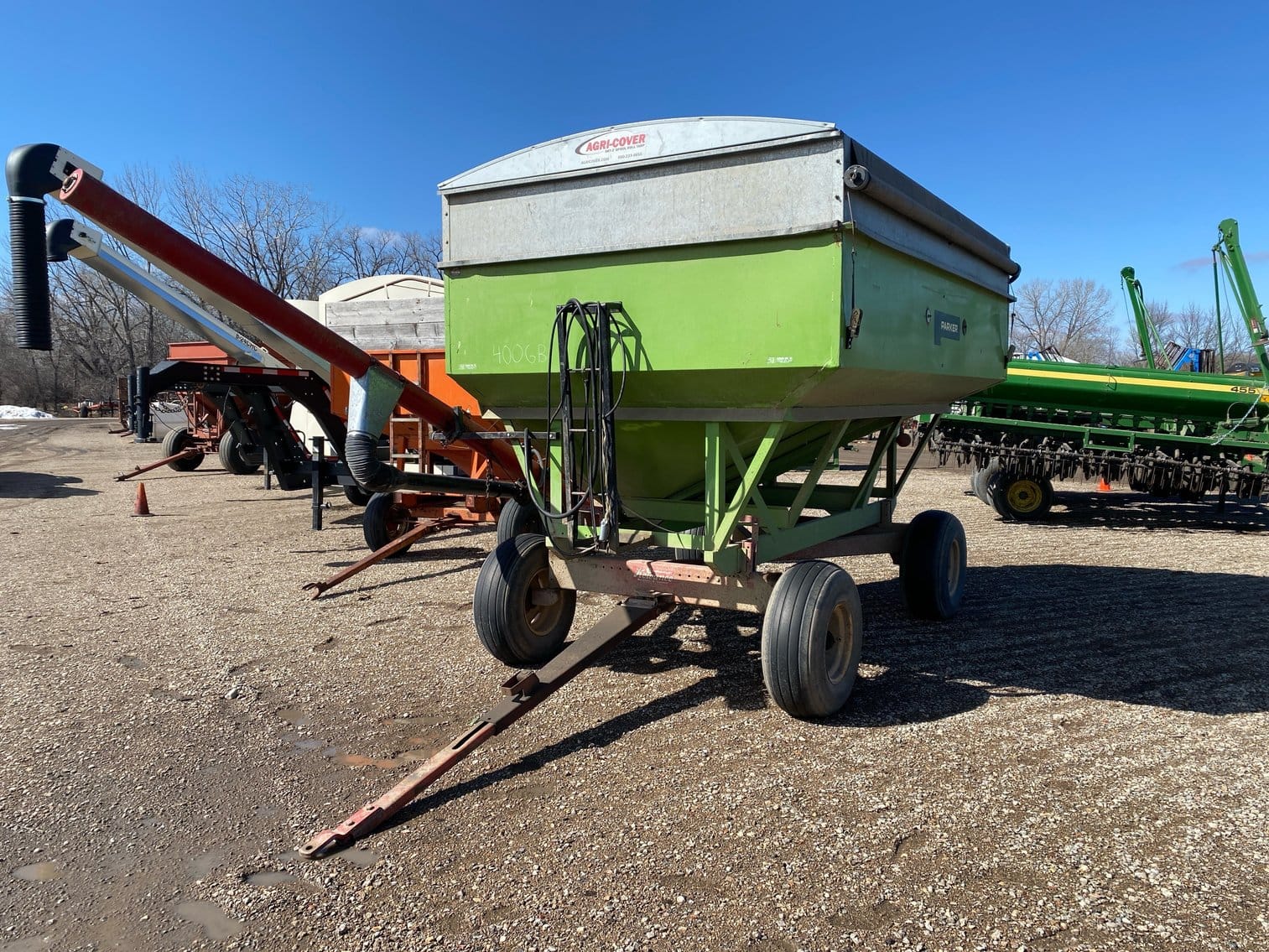 Parker 2500 Equipment Image0