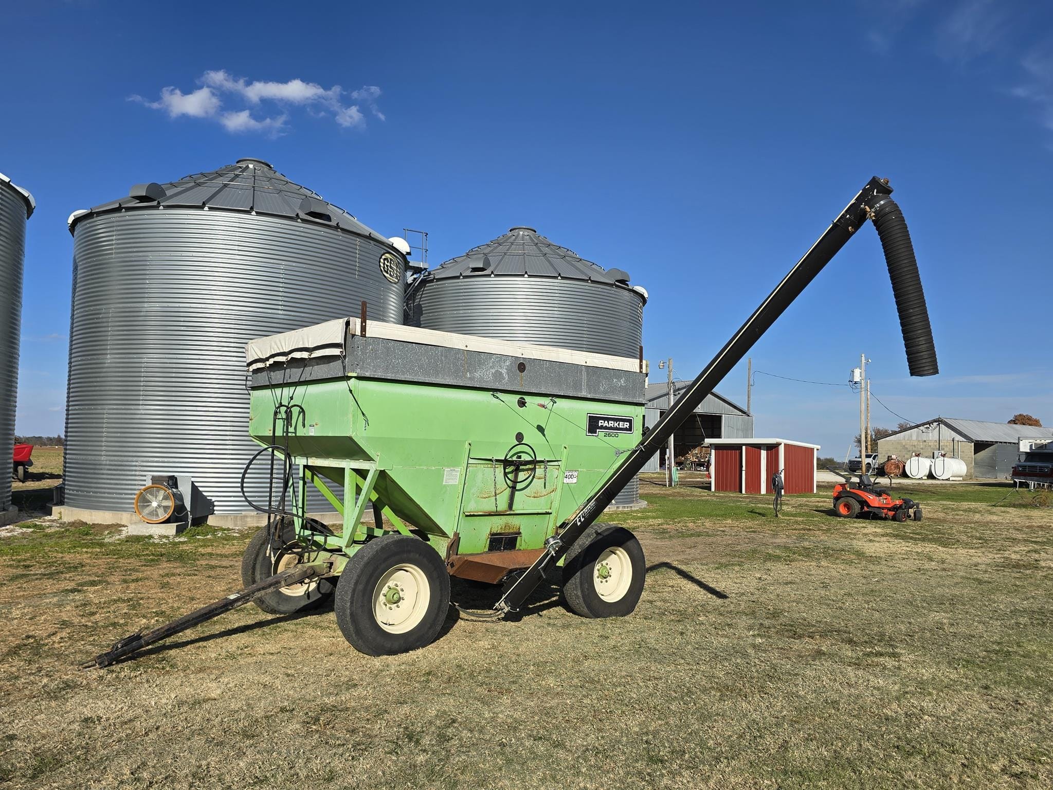 Parker 2600 Equipment Image0