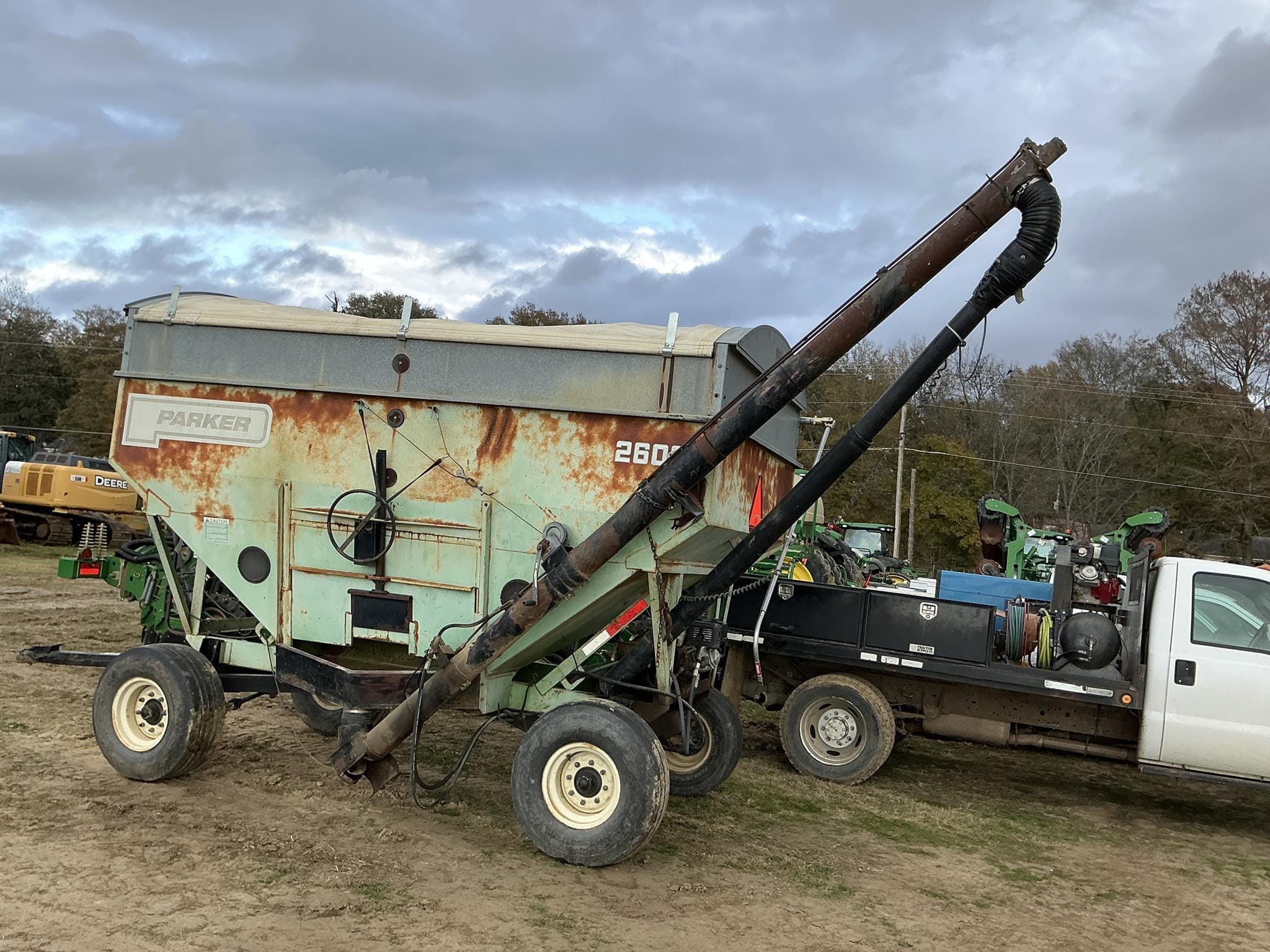 Parker 2600 Equipment Image0