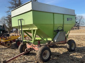 Main image Parker 2600