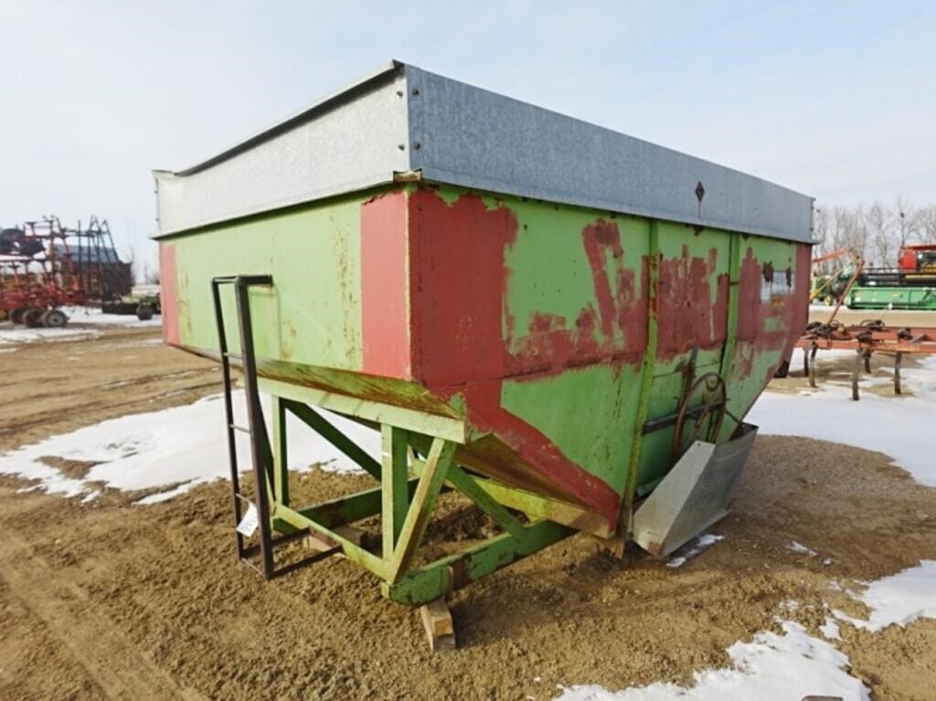 Parker 2600 Equipment Image0