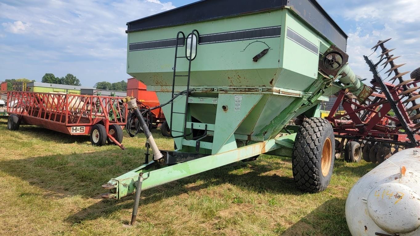 Parker 450 Equipment Image0