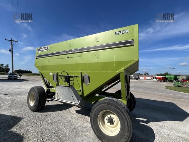 Image of Parker 5250 equipment image 4