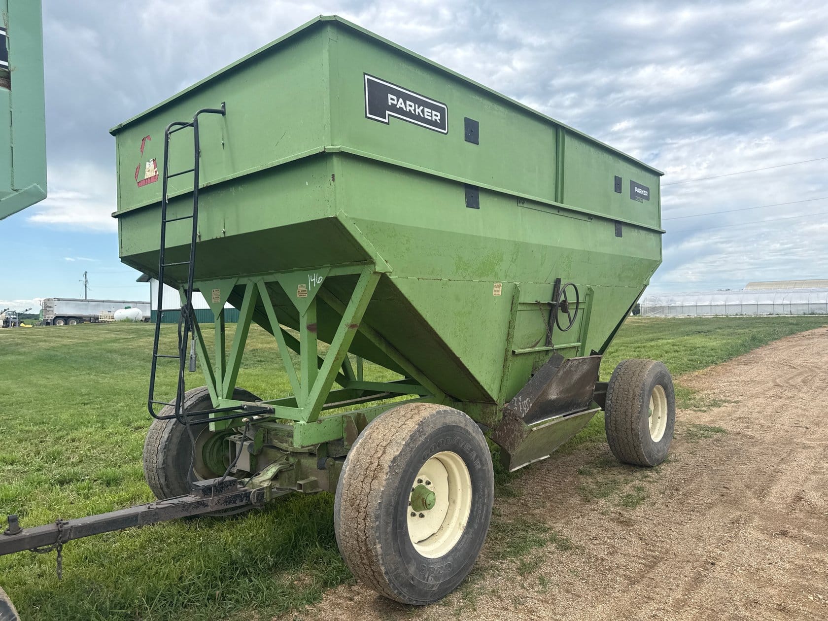 Parker 5500 Equipment Image0