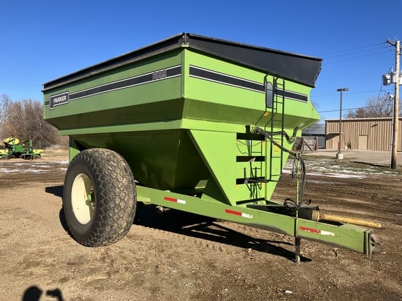 Main image Parker 685