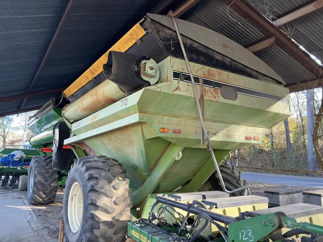 Image of Parker 710 equipment image 2