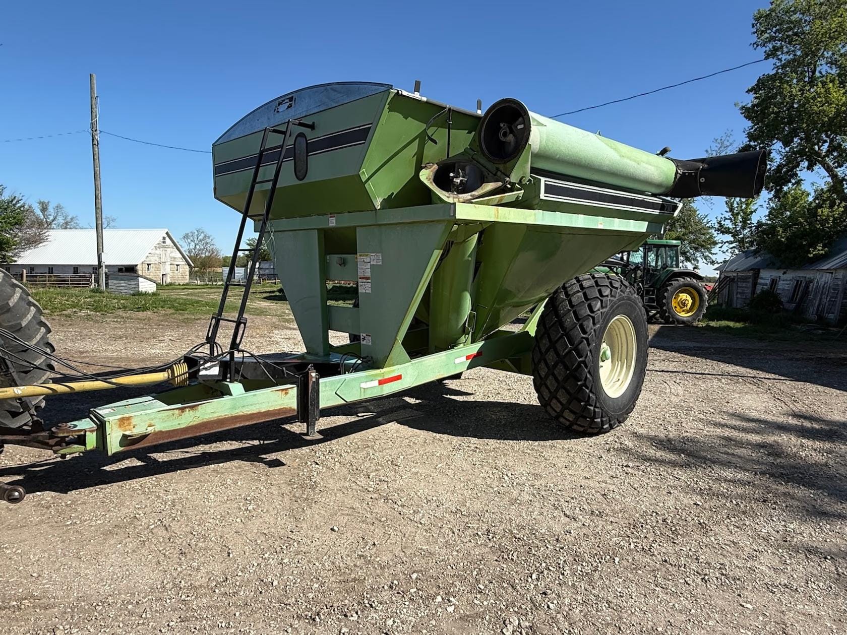 Parker 710 Equipment Image0