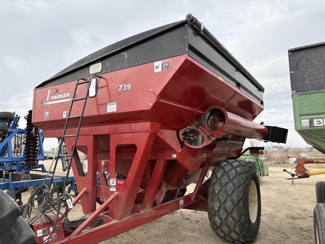 Image of Parker 739 Primary image