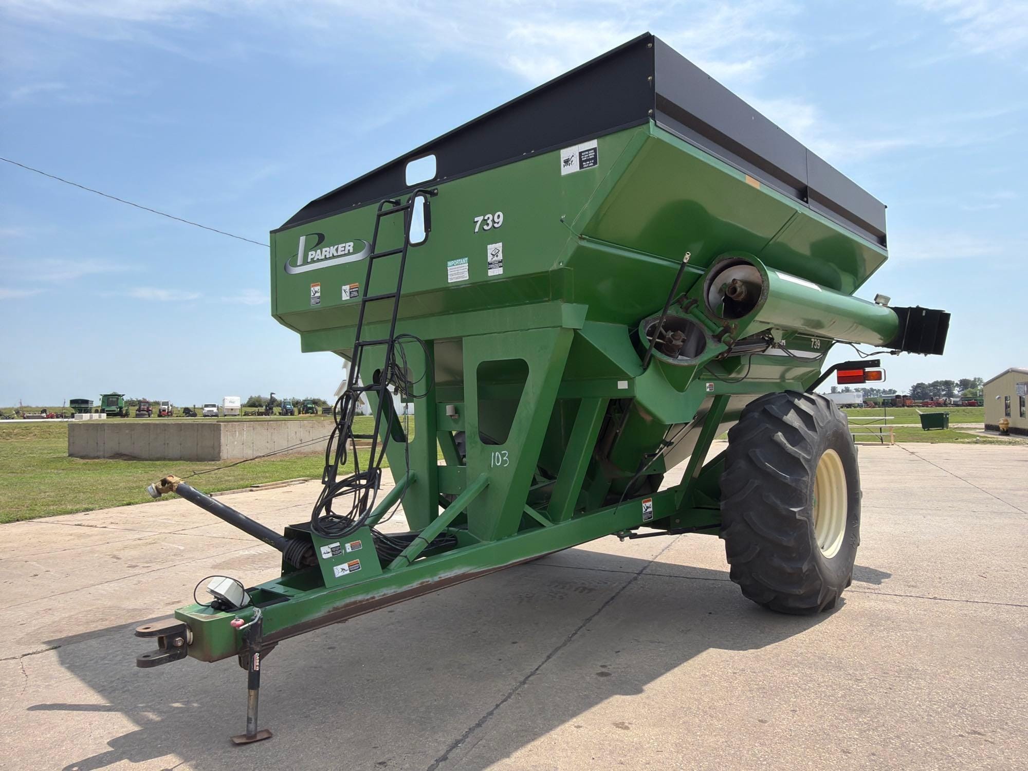 Parker 739 Equipment Image0