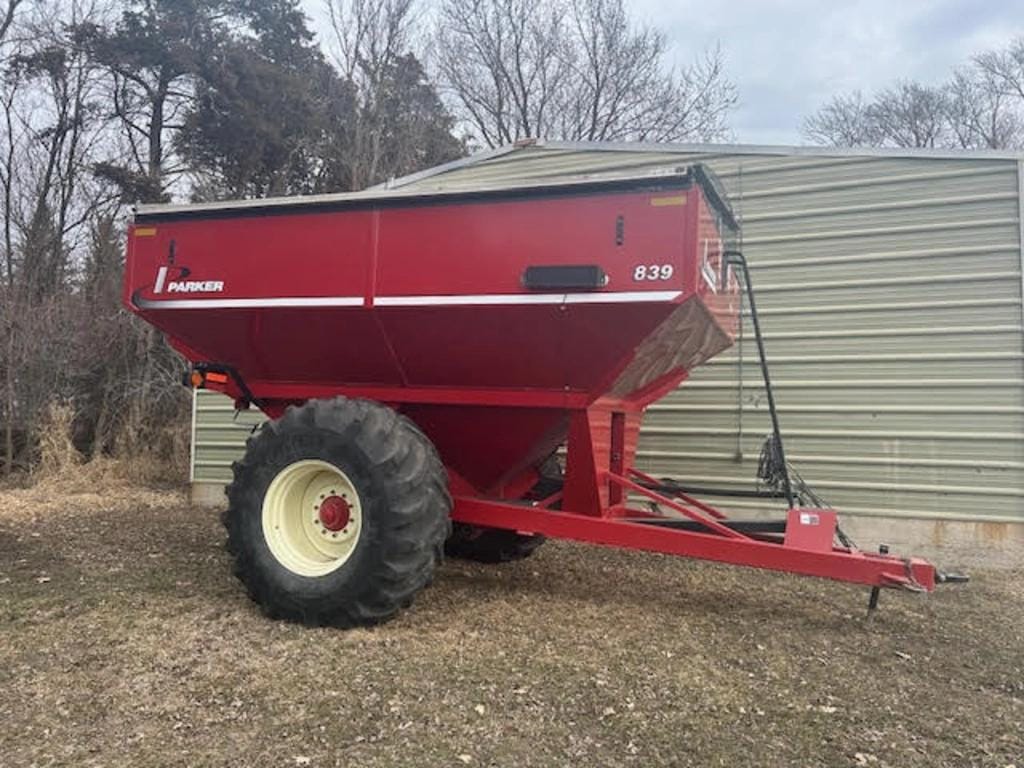 Parker 839 Equipment Image0