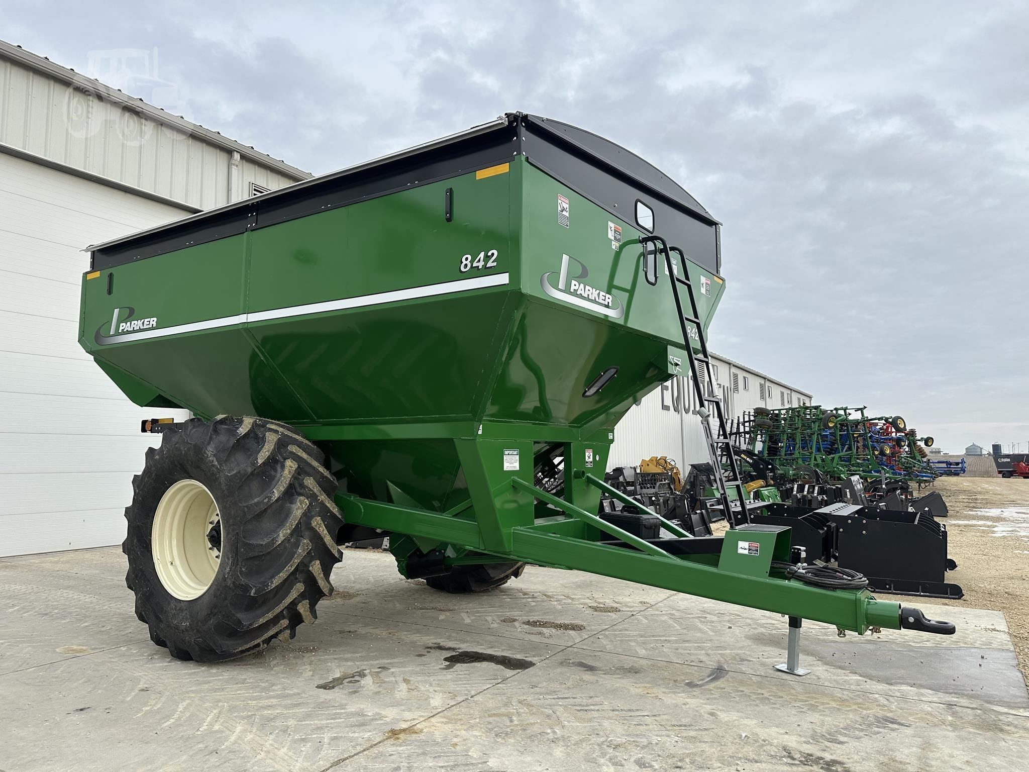 Parker 842 Equipment Image0