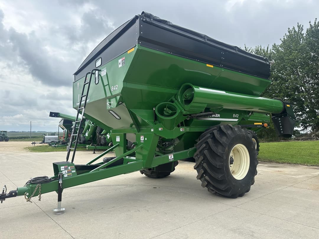 Image of Parker 842 Primary image