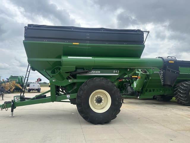 Image of Parker 842 equipment image 1