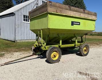 Main image Parker J165