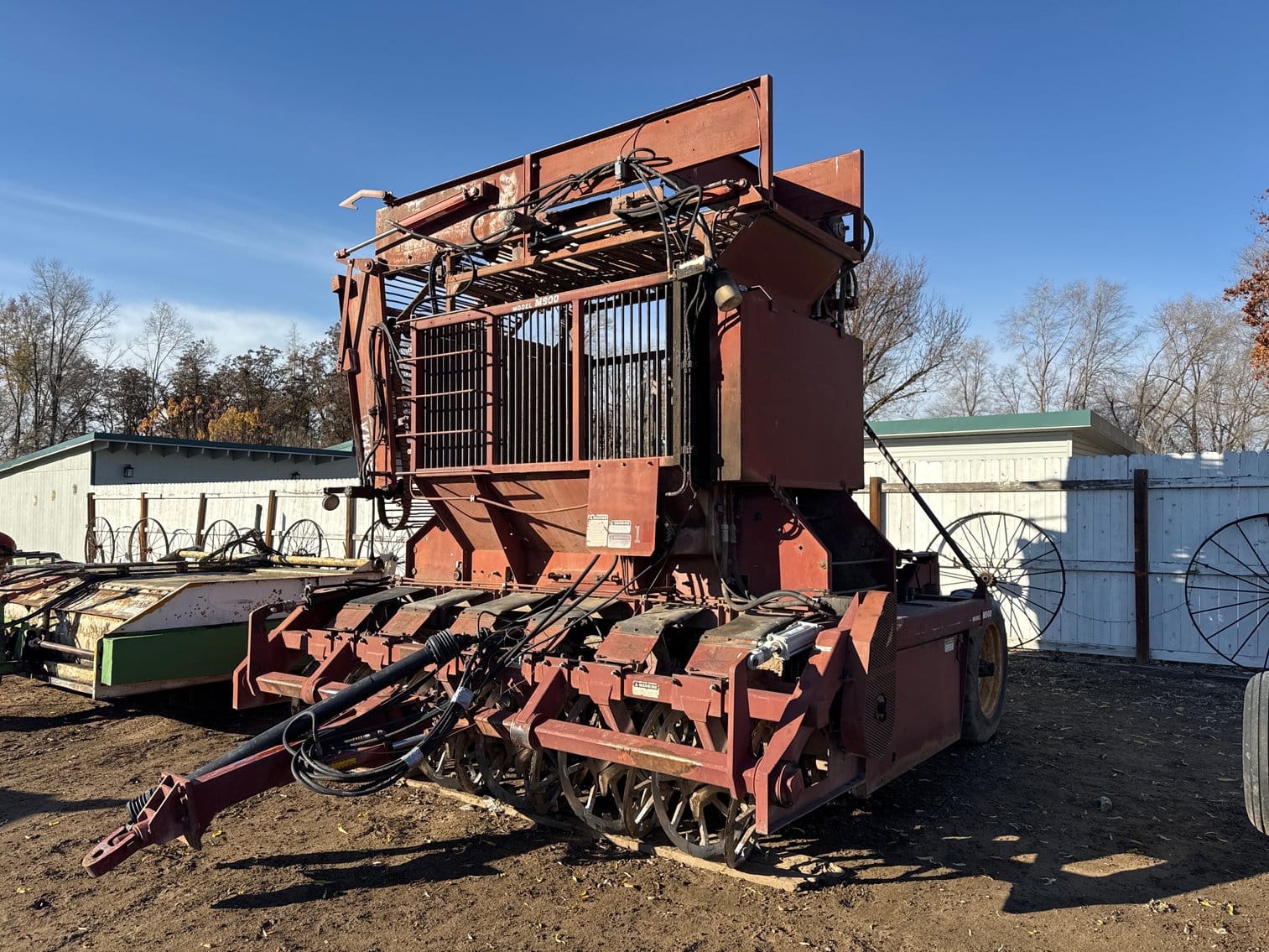 Parma M900 Equipment Image0