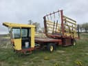 New Holland 1068 Image