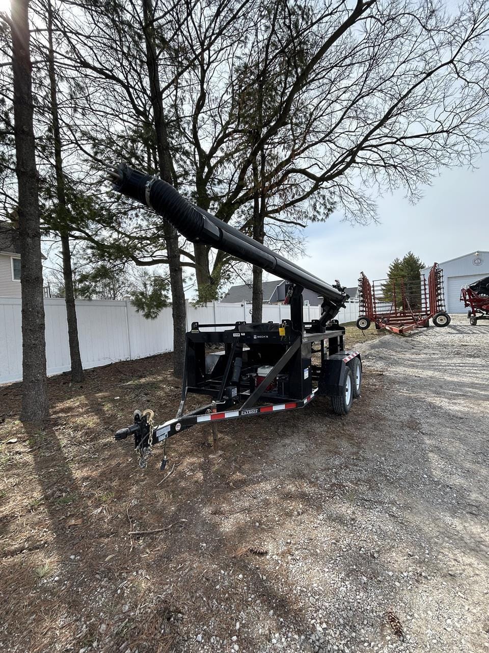 Patriot 100 Equipment Image0