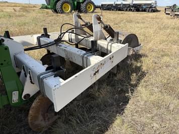 Main image Patriot Pivot Track Closer