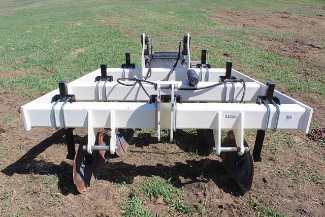 Image of Patriot Pivot Track Closer equipment image 1