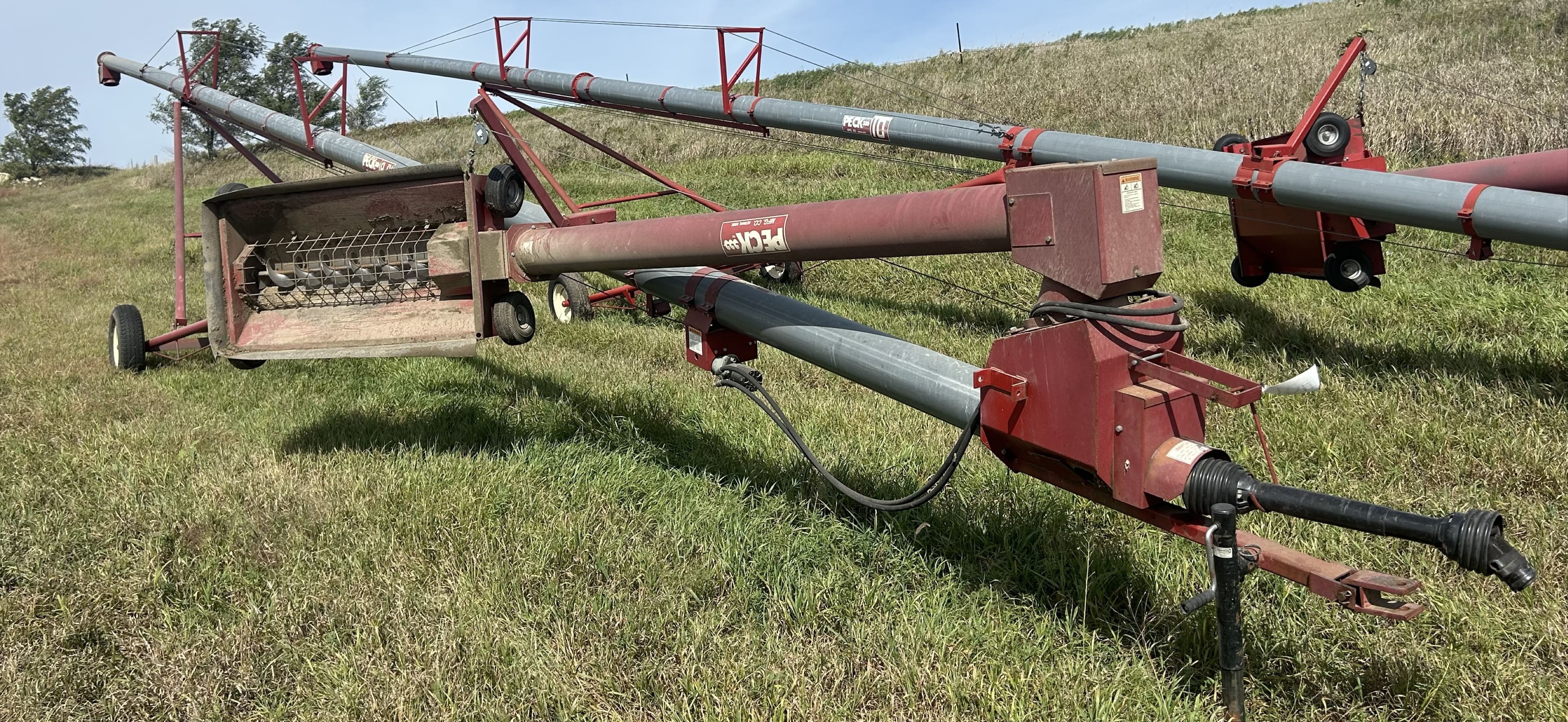 Peck 8x61 Equipment Image0