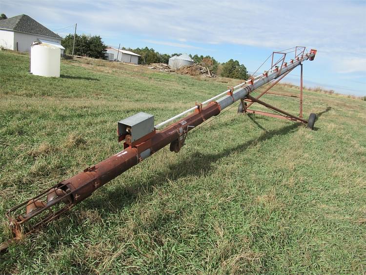 Peck 802-61 Equipment Image0