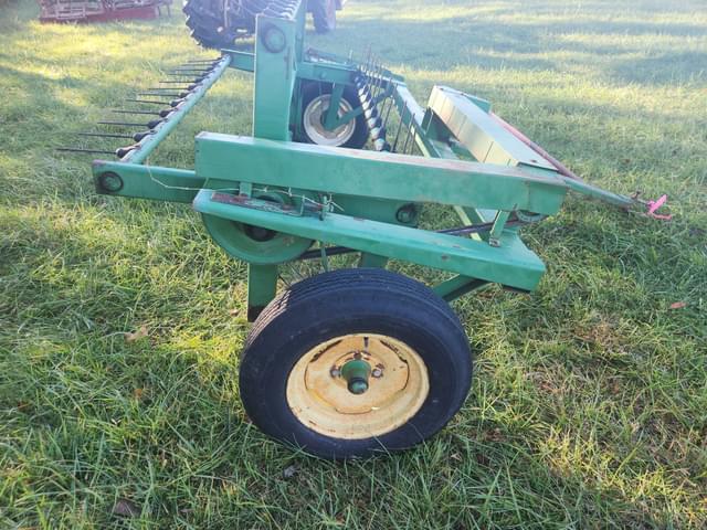 Image of Pequea 710 equipment image 3