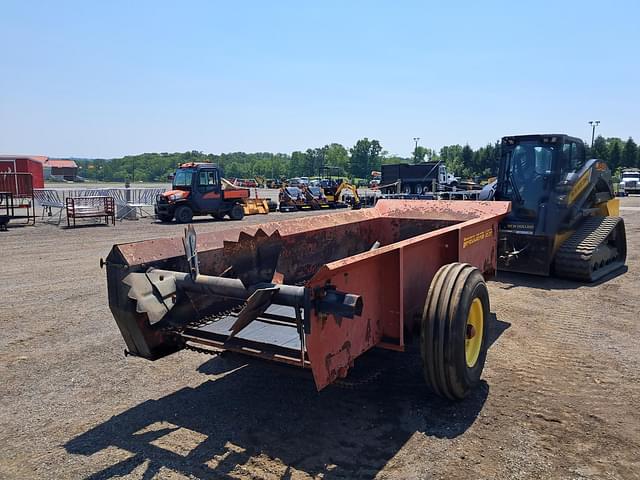 Image of Pequea 125 equipment image 2