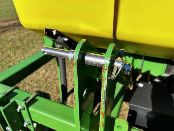 Image of Pequea 260 equipment image 1