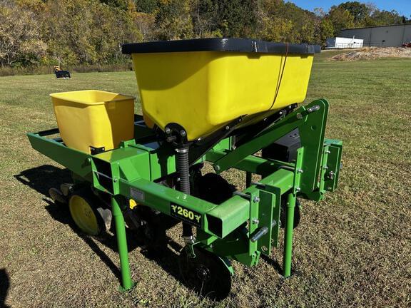 Image of Pequea 260 equipment image 3