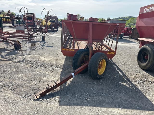 Image of Pequea 520 equipment image 1