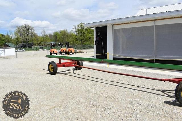 Image of Pequea 606 equipment image 4
