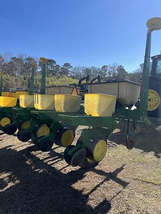 Image of John Deere 7000 equipment image 3