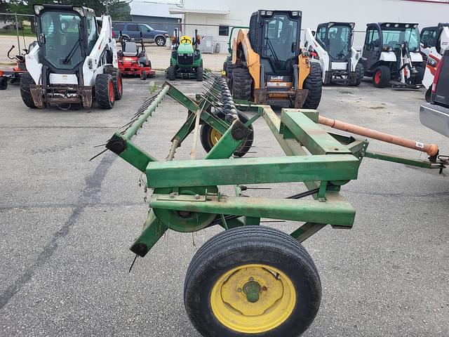 Image of Pequea 710 equipment image 3