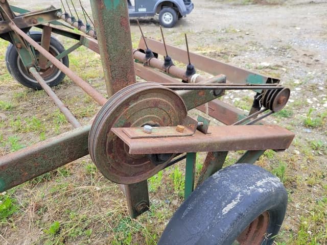 Image of Pequea 710 equipment image 4
