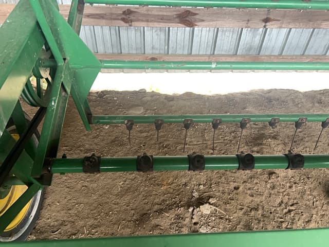 Image of Pequea 710 equipment image 1