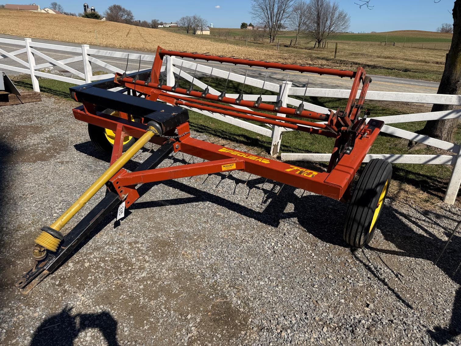 Pequea 710 Equipment Image0