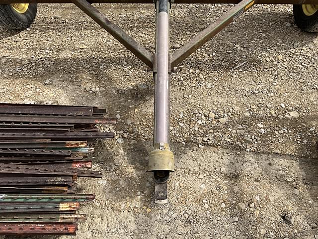 Image of Pequea 710 equipment image 4