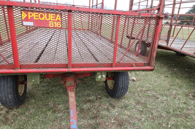 Image of Pequea 816 equipment image 4